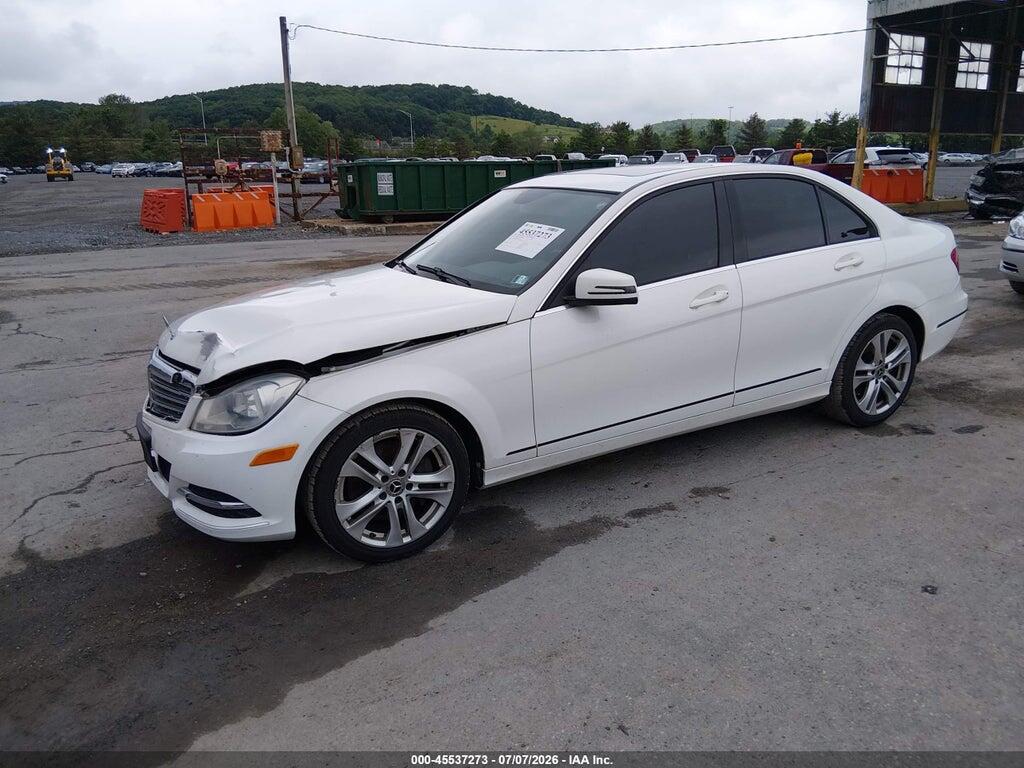 WDDGF8AB7DR281331 2013 MERCEDES-BENZ C 300 photo no. 2