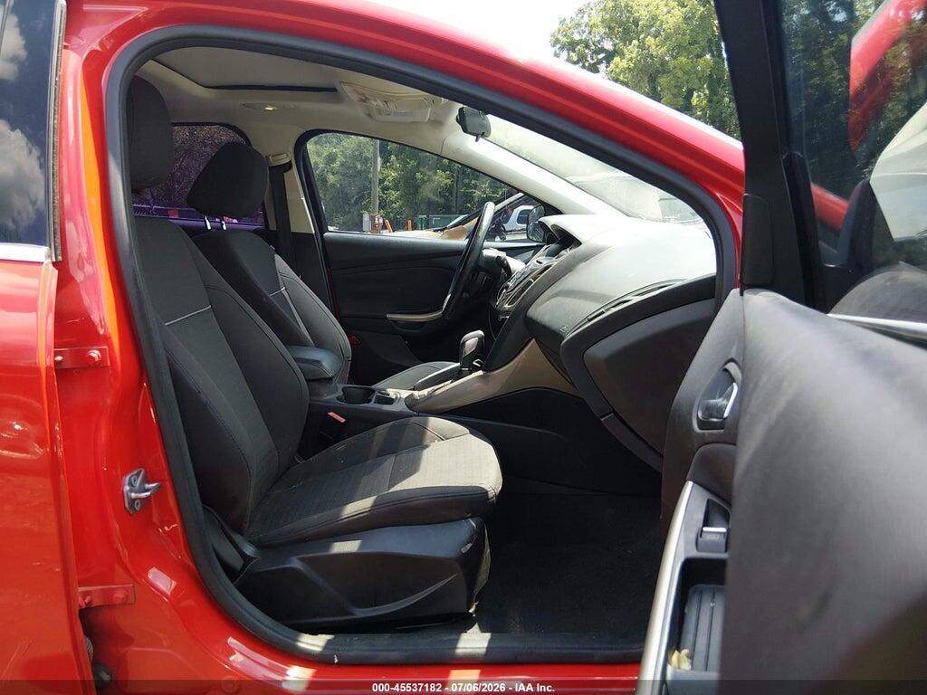 1FAHP3H25CL386705 2012 FORD FOCUS photo no. 5
