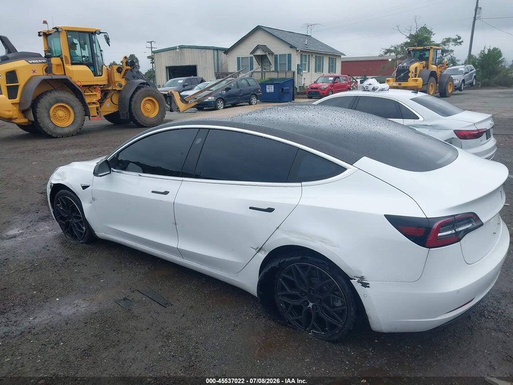 5YJ3E1EA3JF153240 2018 TESLA MODEL 3 photo no. 3