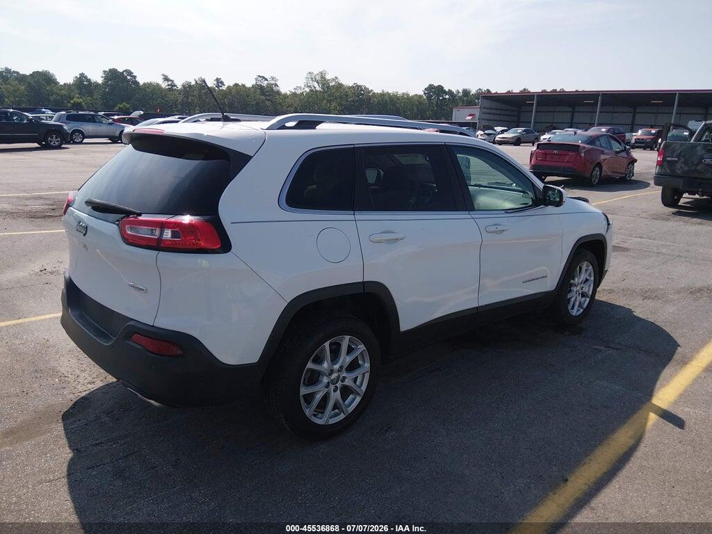 1C4PJLCS9FW565993 2015 JEEP CHEROKEE photo no. 4