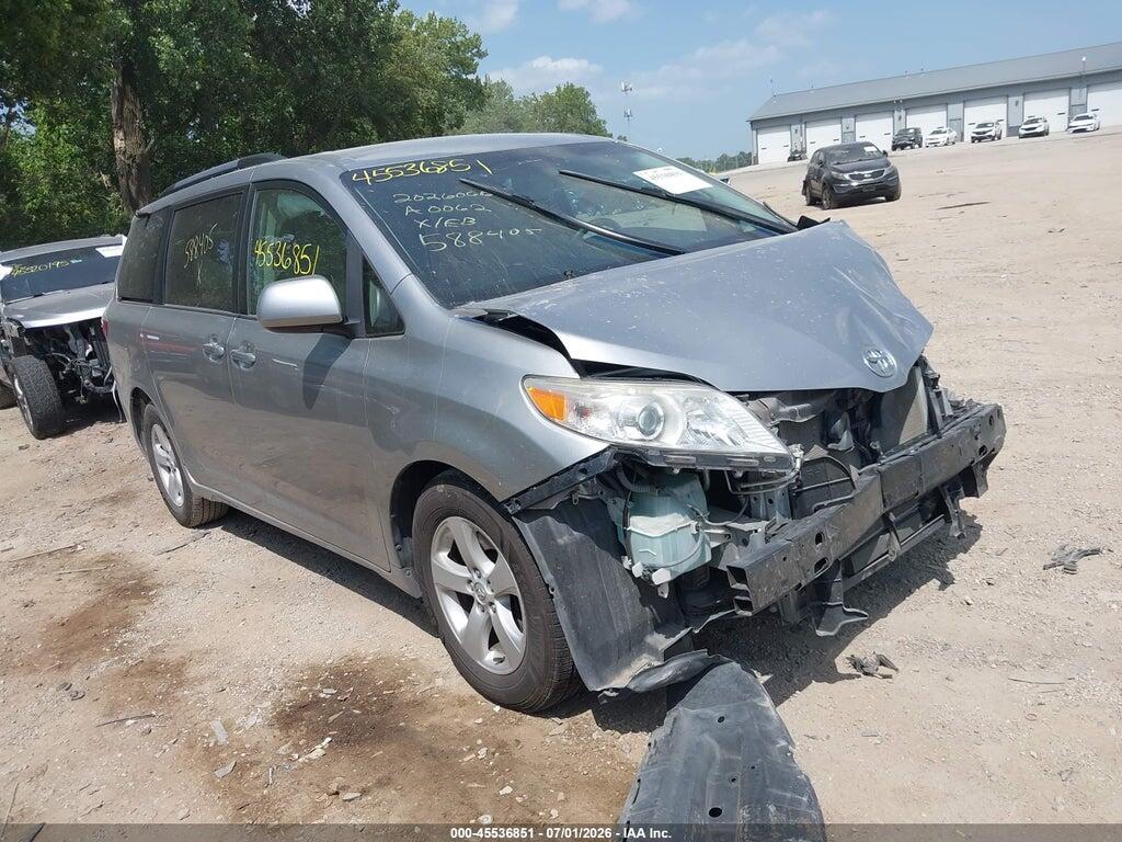 5TDKK3DC6FS588405 2015 TOYOTA SIENNA photo no. 1