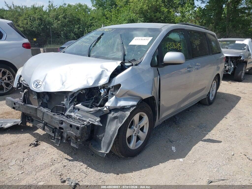 5TDKK3DC6FS588405 2015 TOYOTA SIENNA photo no. 6