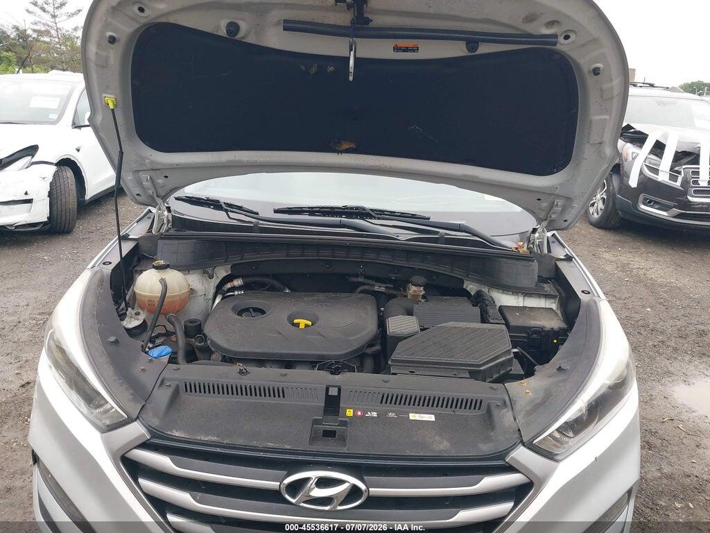 KM8J3CA4XHU520236 2017 HYUNDAI TUCSON photo no. 10