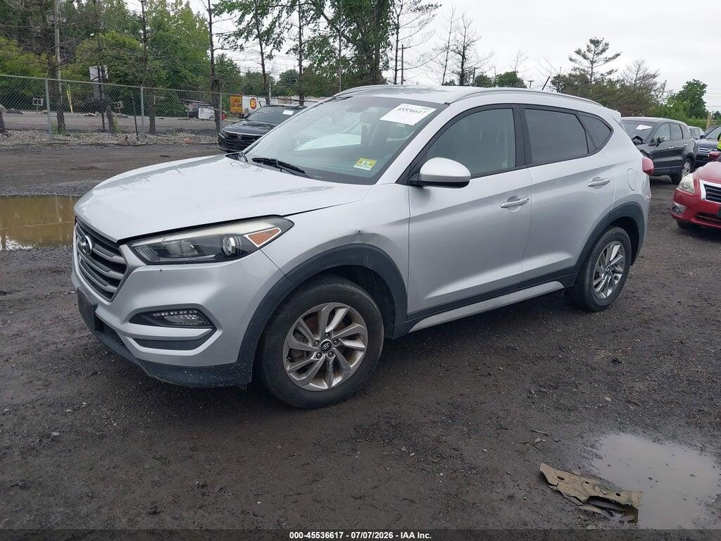 KM8J3CA4XHU520236 2017 HYUNDAI TUCSON photo no. 2
