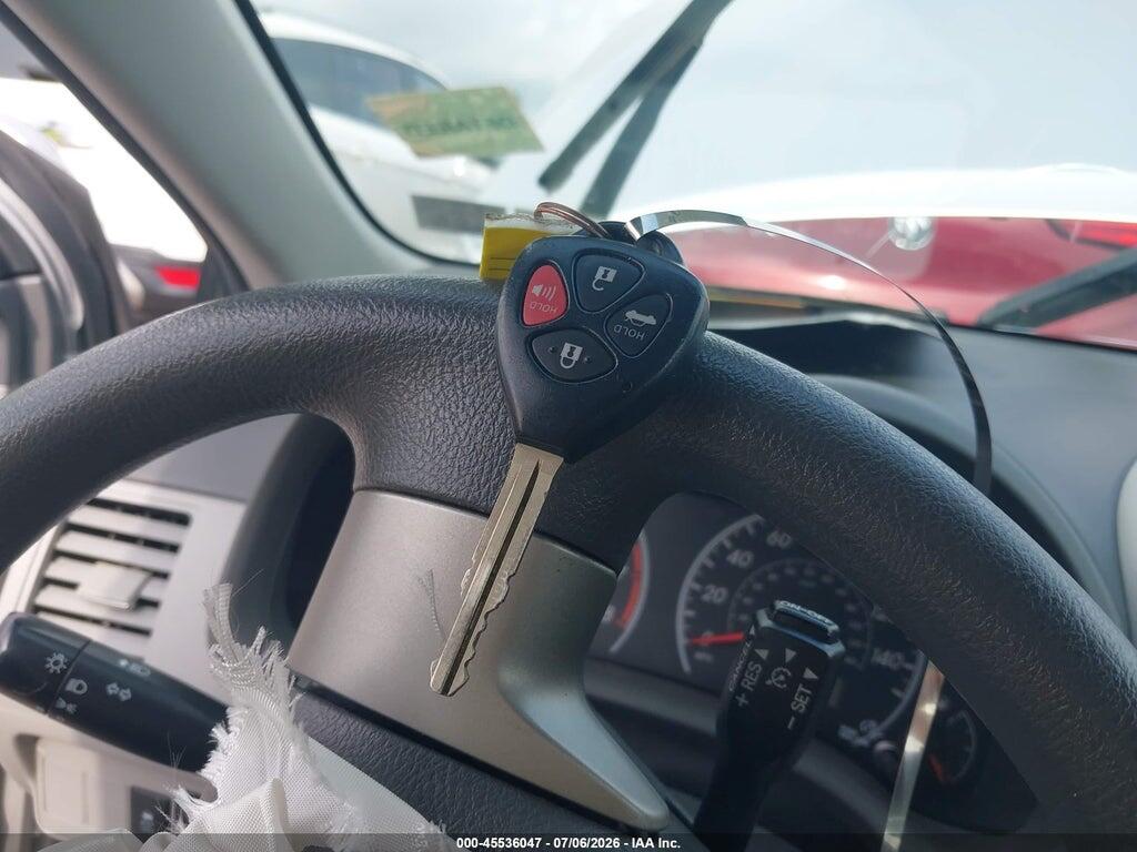 2T1BU4EE8AC252482 2010 TOYOTA COROLLA photo no. 11