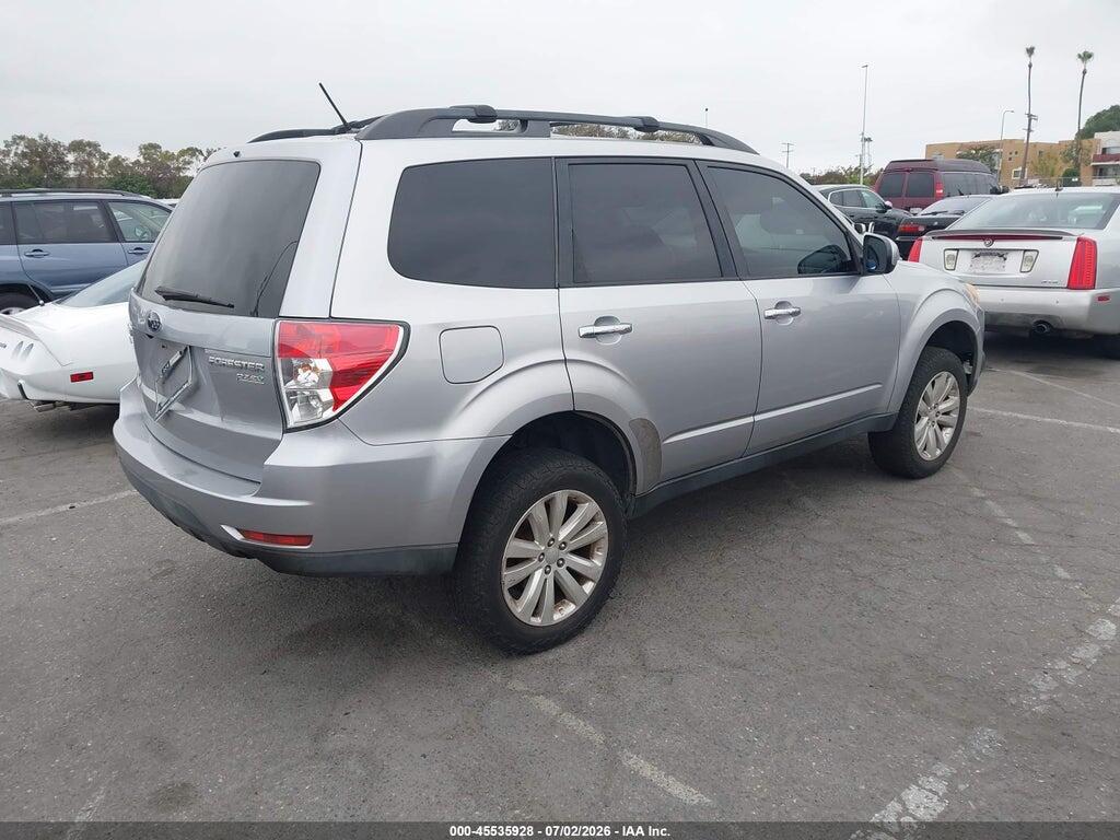 JF2SHADC9CH441824 2012 SUBARU FORESTER photo no. 4