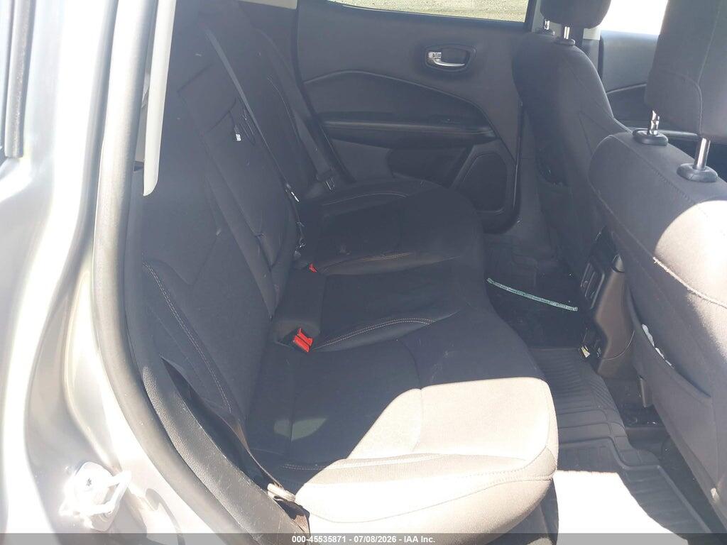 3C4NJCAB3KT789321 2019 JEEP COMPASS photo no. 8