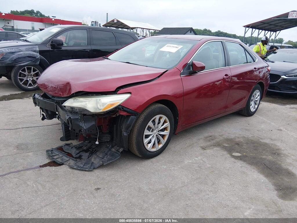 4T1BF1FK5FU929071 2015 TOYOTA CAMRY photo no. 2