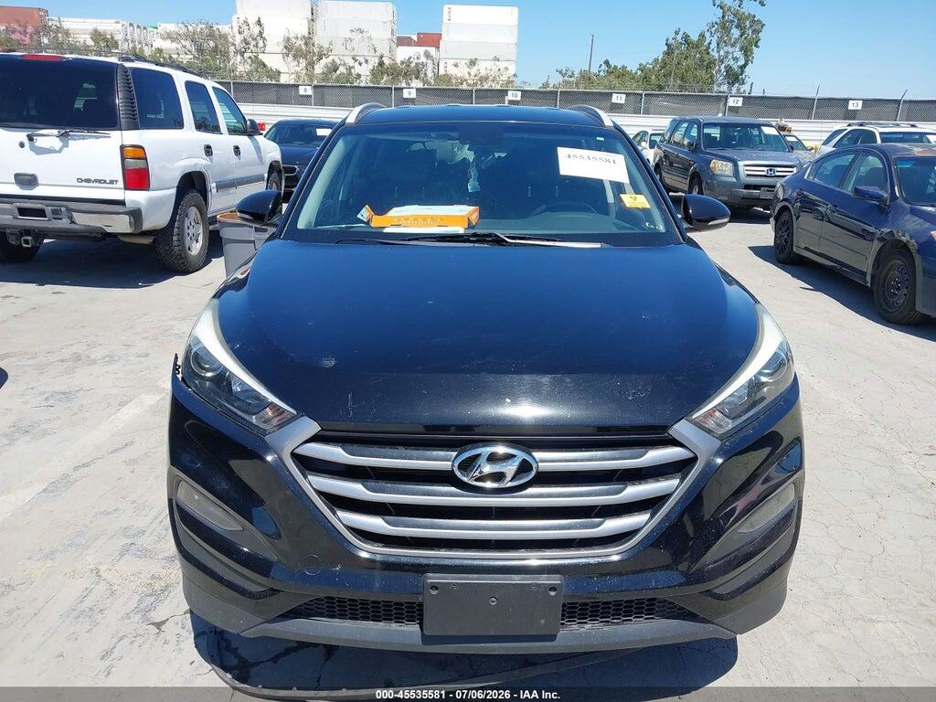 KM8J33A44JU756032 2018 HYUNDAI TUCSON photo no. 12