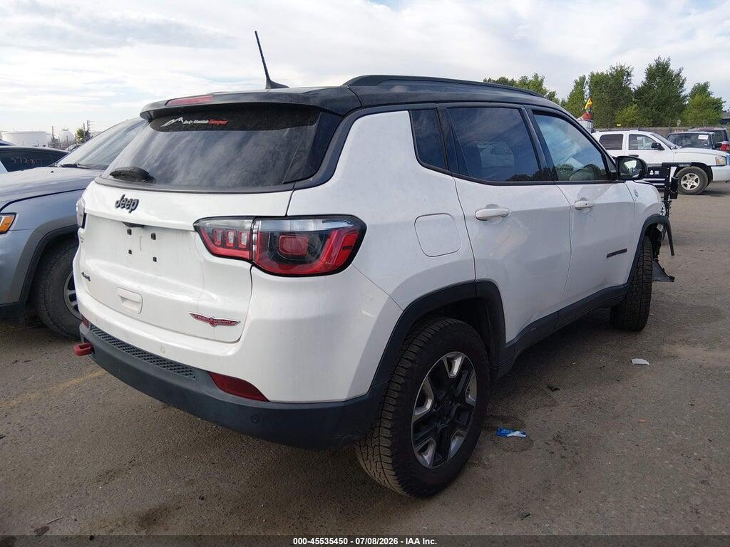 3C4NJDDB3HT631443 2017 JEEP COMPASS photo no. 4