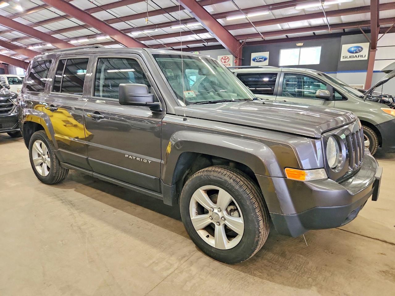 2015 JEEP PATRIOT LATITUDE — Фото 4 из 13