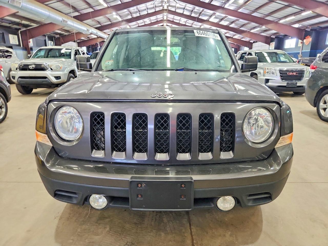 2015 JEEP PATRIOT LATITUDE — Фото 5 из 13
