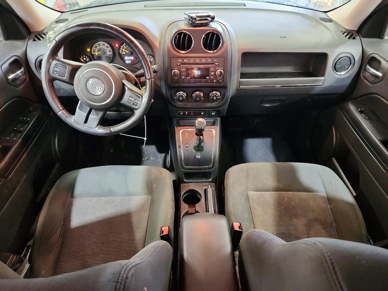 2015 JEEP PATRIOT LATITUDE — Фото 8 из 13