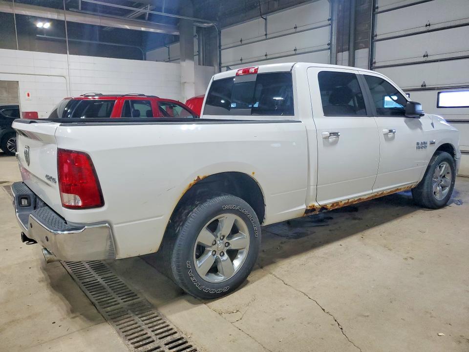 2013 RAM 1500 SLT — Фото 3 из 12