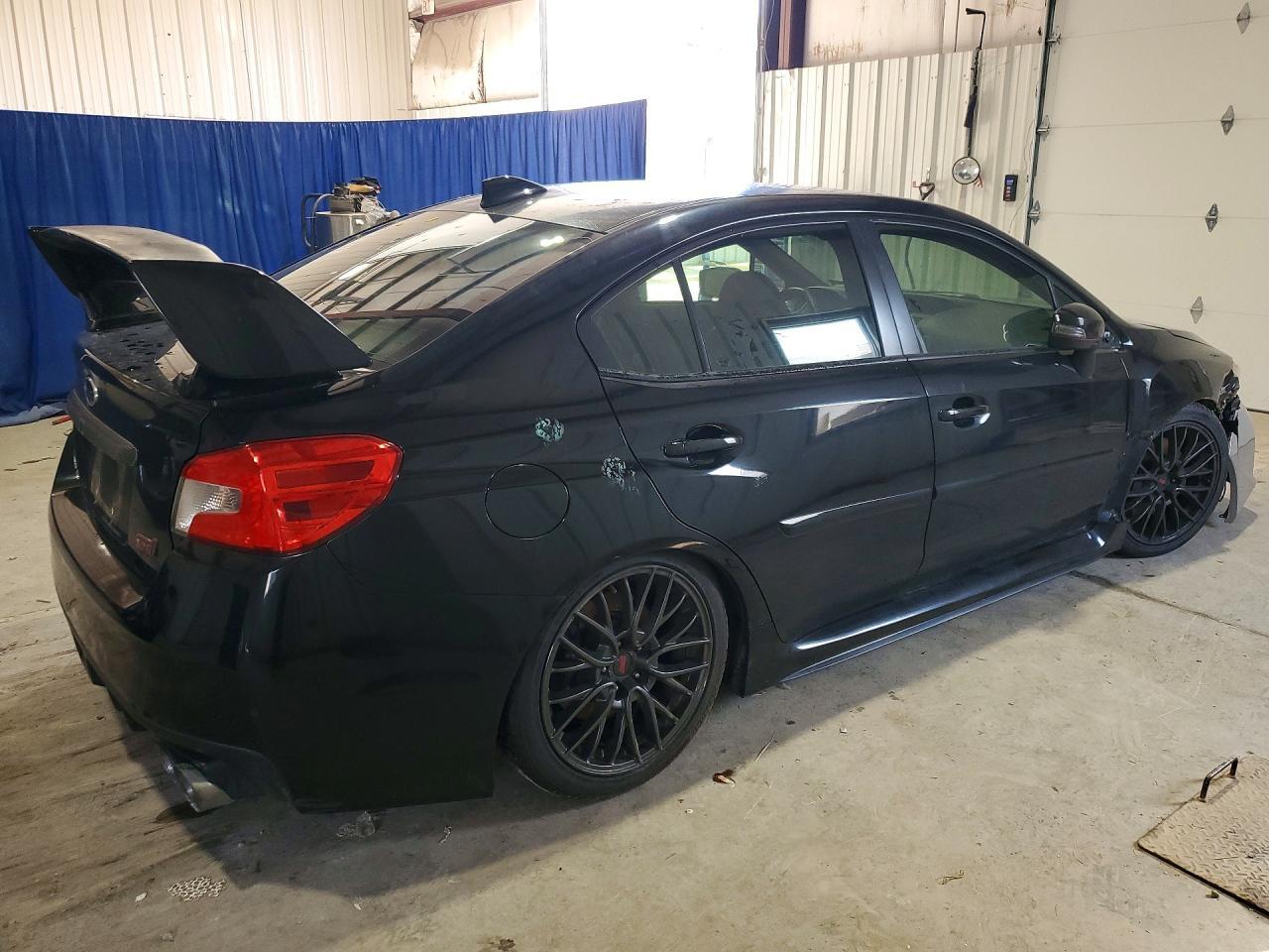 2015 SUBARU WRX STI — Фото 3 из 12