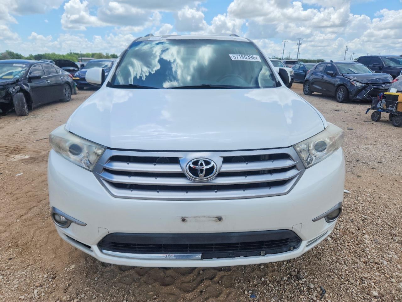 2012 TOYOTA HIGHLANDER SE — Фото 5 из 13