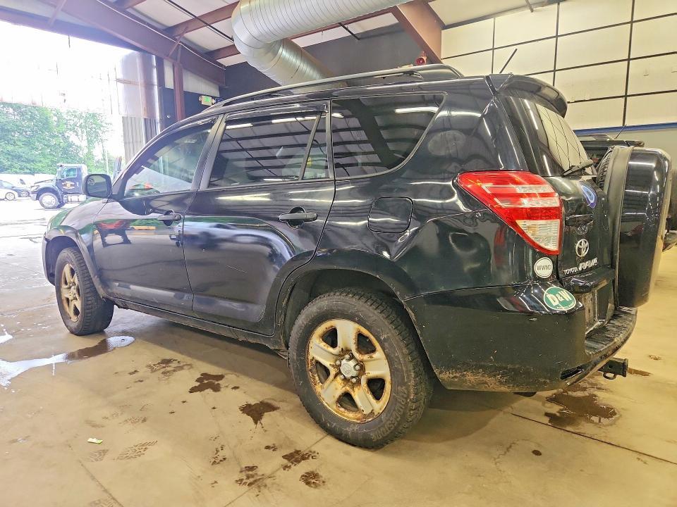 2010 TOYOTA RAV4 BASE — Фото 2 из 13