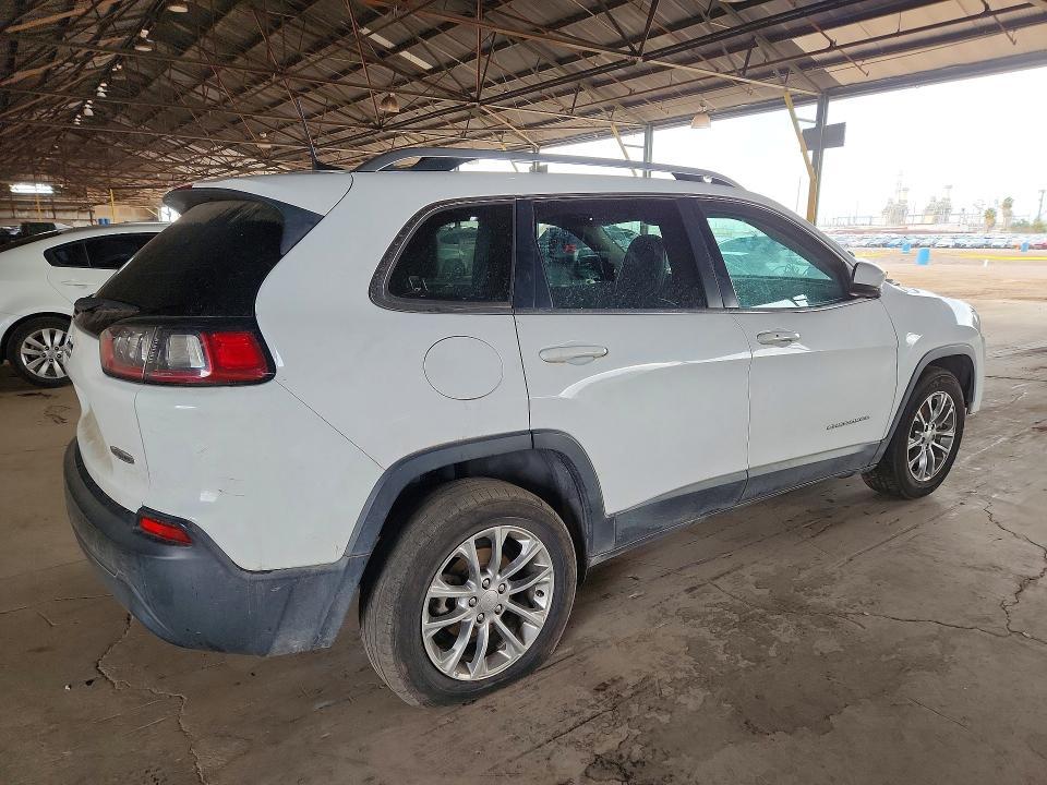 2019 JEEP CHEROKEE LATITUDE PLUS — Фото 3 из 13