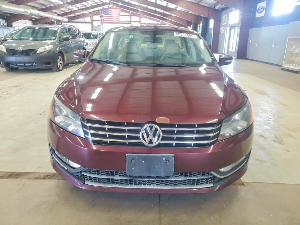 2013 VOLKSWAGEN PASSAT SEL — Фото 5 из 12