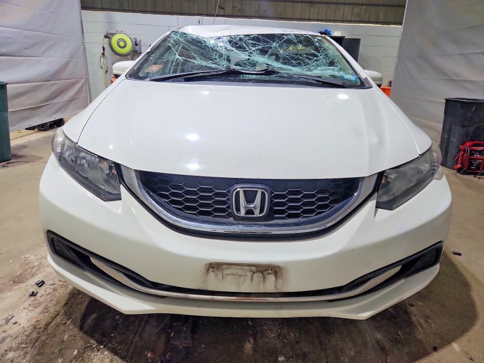 2015 HONDA CIVIC LX — Фото 5 из 12