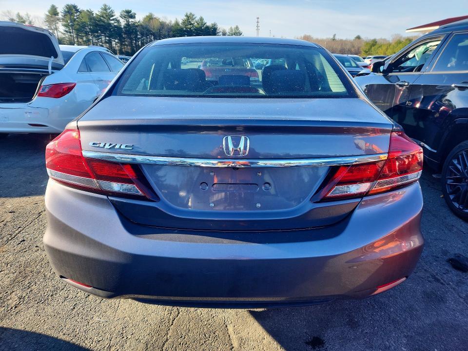 2015 HONDA CIVIC LX — Фото 6 из 12