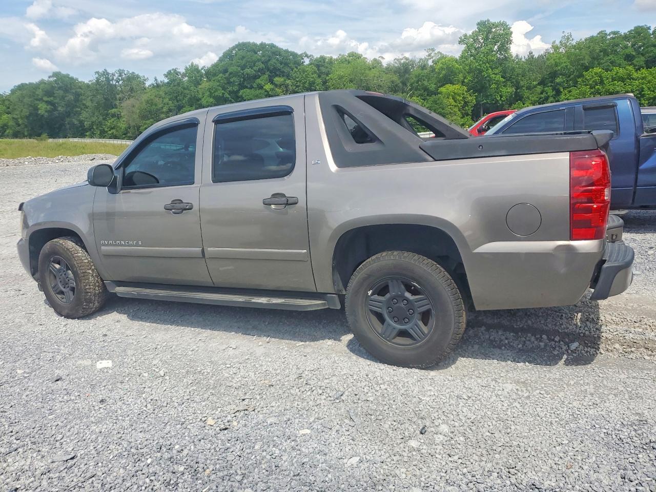 2007 CHEVROLET AVALANCHE C1500 — Фото 2 из 12