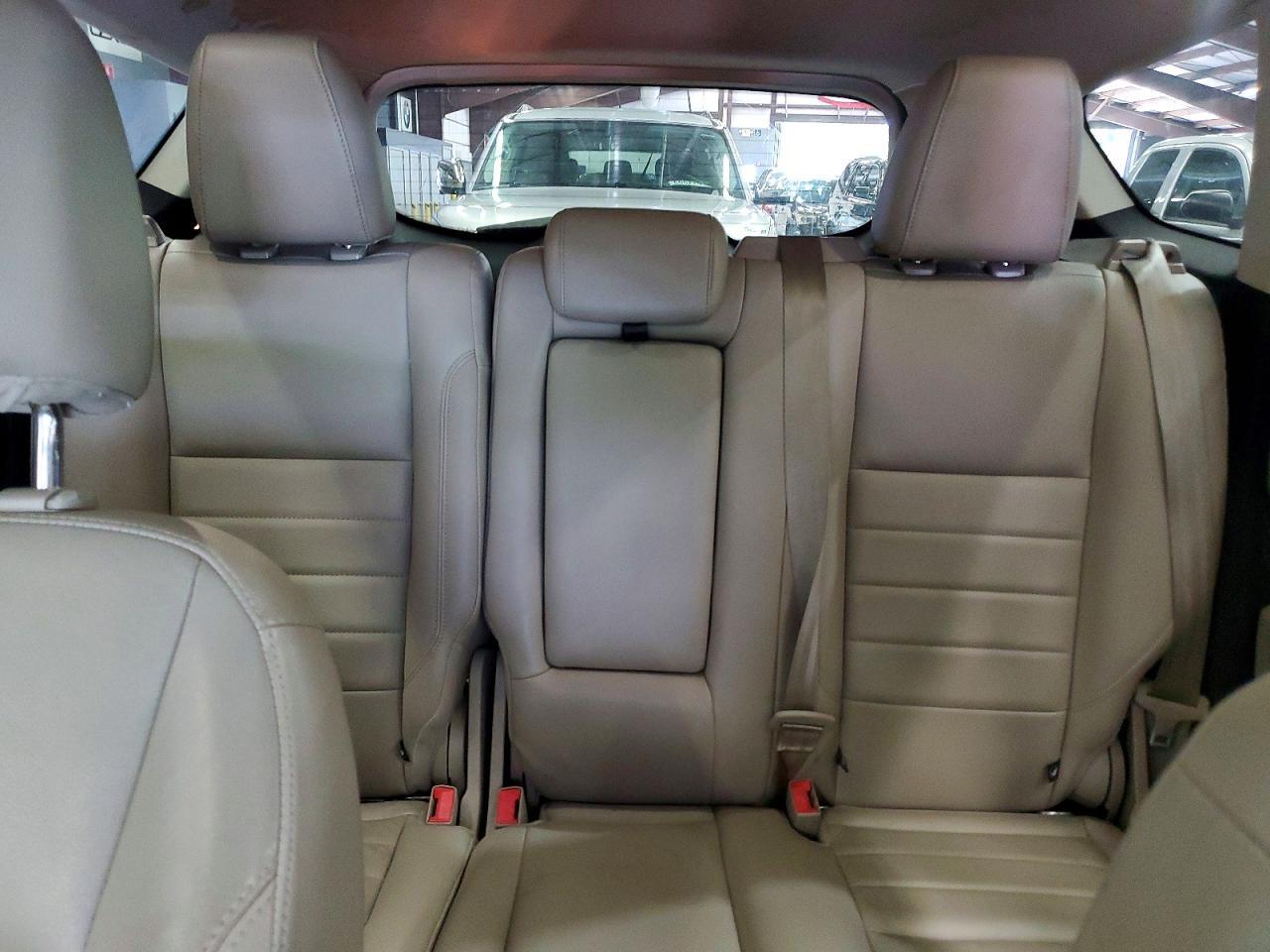 2013 FORD ESCAPE SEL — Фото 10 из 13