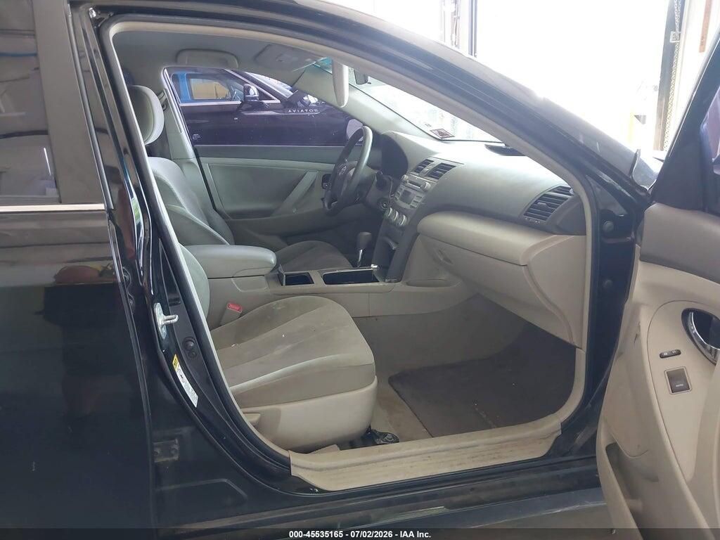 4T4BF3EK9BR172592 2011 TOYOTA CAMRY photo no. 5