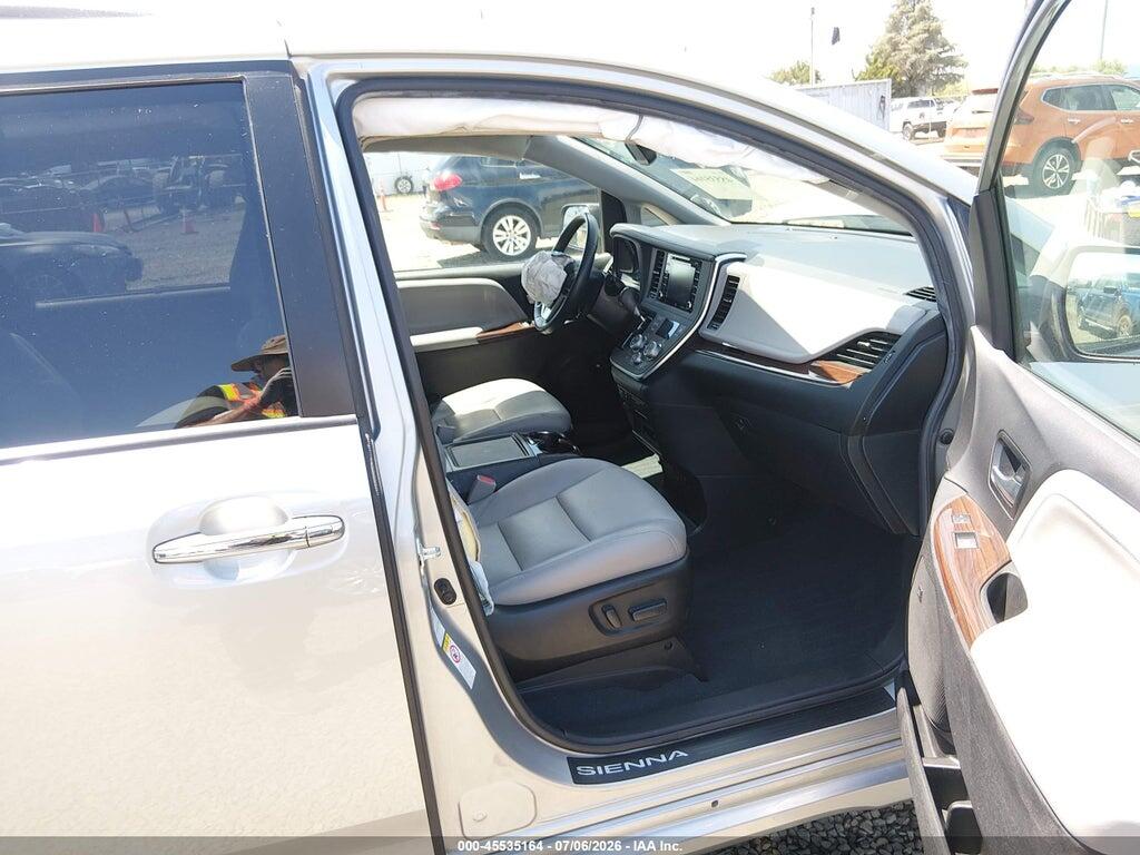 5TDDZ3DC7KS227375 2019 TOYOTA SIENNA photo no. 5