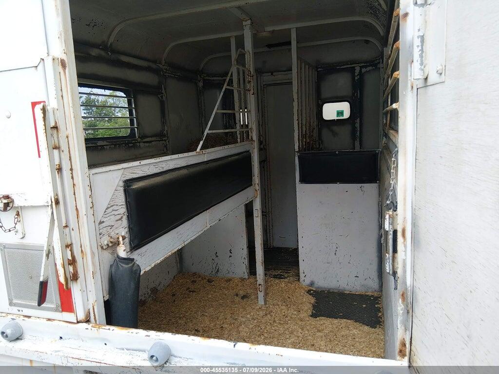 1G9HP102XHW014329 1987 GORE HORSE TRAILER photo no. 8
