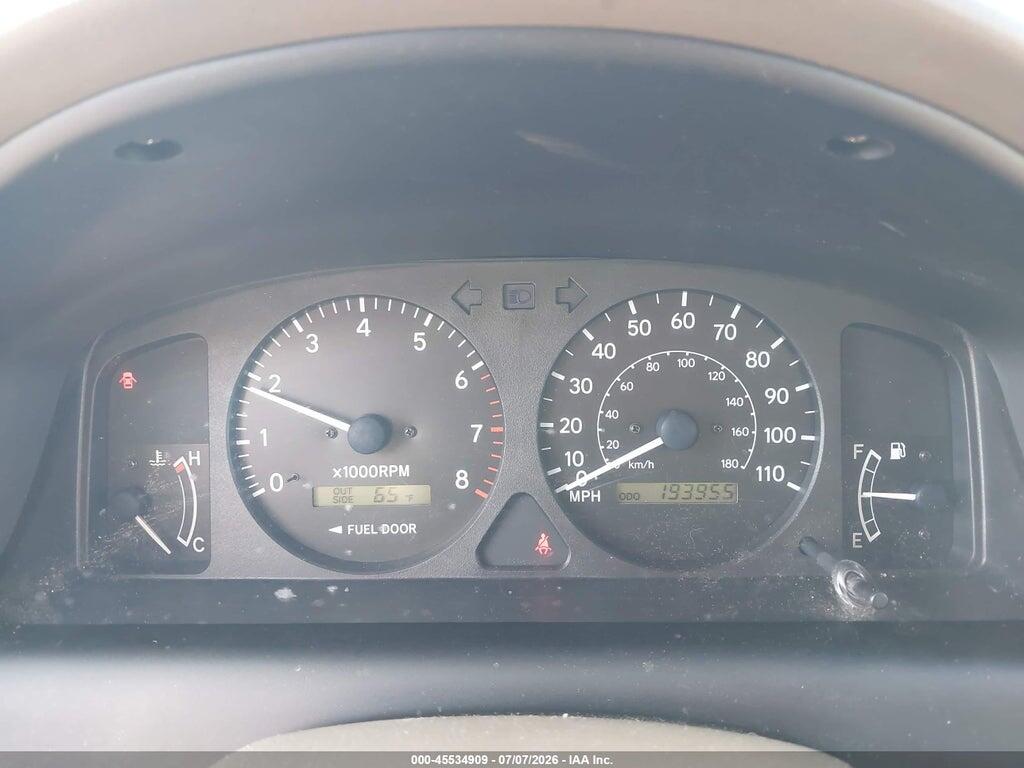 1NXBR12E91Z493938 2001 TOYOTA COROLLA photo no. 7