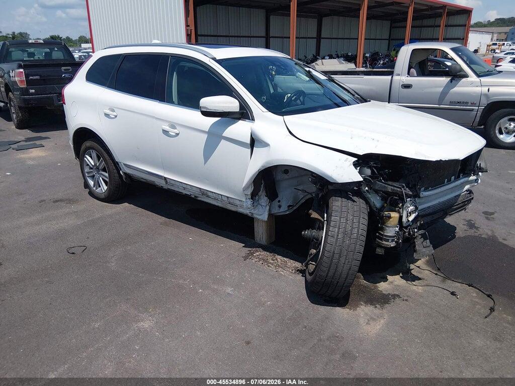 YV440MRU8H2000646 2017 VOLVO XC60 photo no. 1