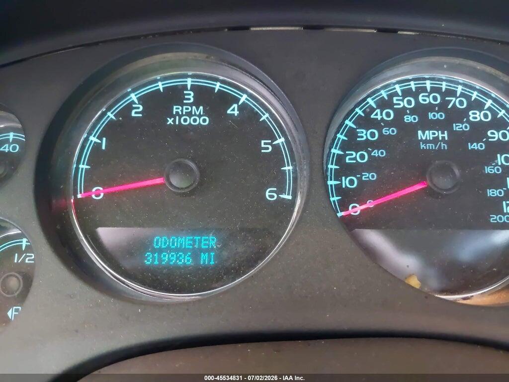 1GNFC16J57R190429 2007 CHEVROLET SUBURBAN 1500 photo no. 7