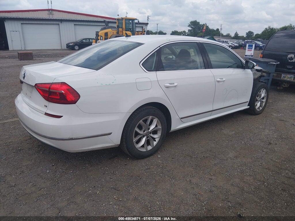 1VWAT7A33GC006989 2016 VOLKSWAGEN PASSAT photo no. 4