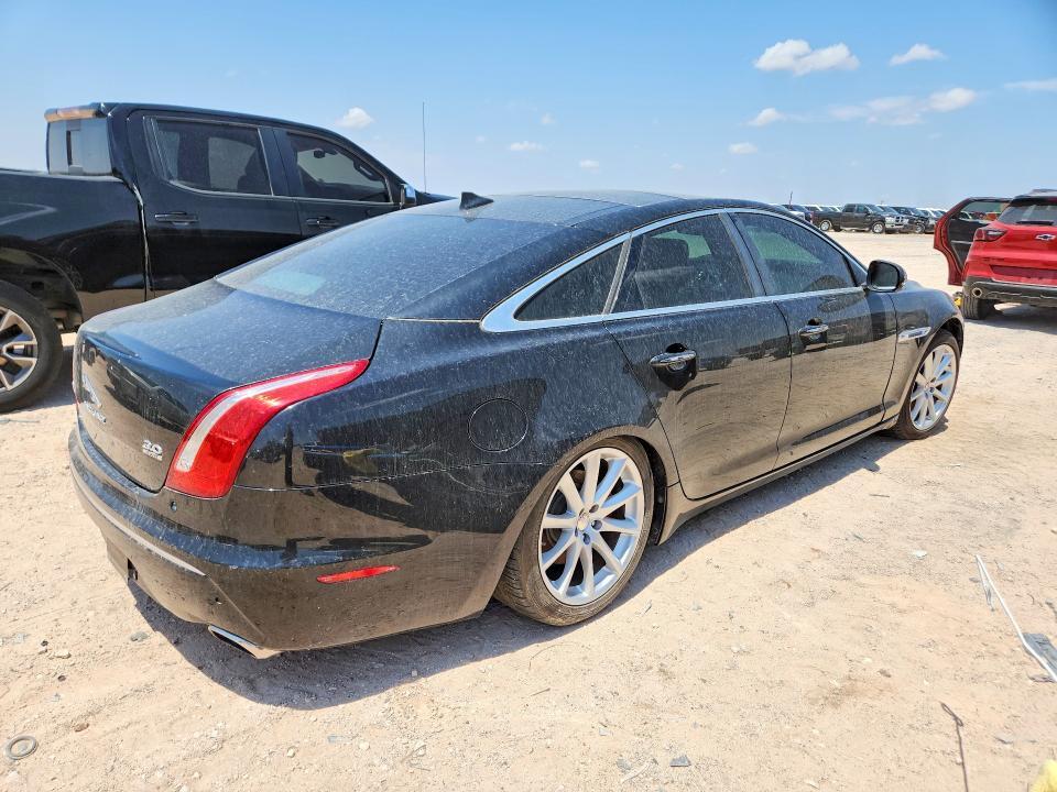 2015 JAGUAR XJ — Фото 3 из 12