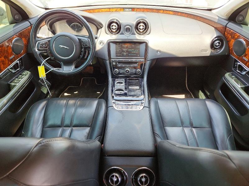 2015 JAGUAR XJ — Фото 8 из 12