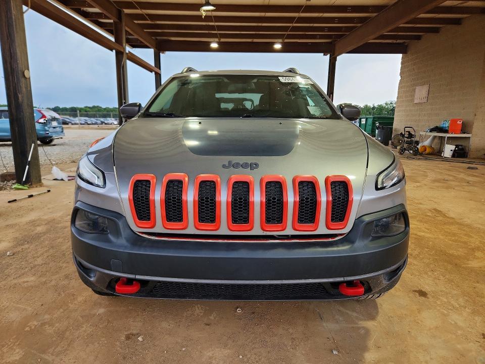 2015 JEEP CHEROKEE TRAILHAWK — Фото 5 из 13