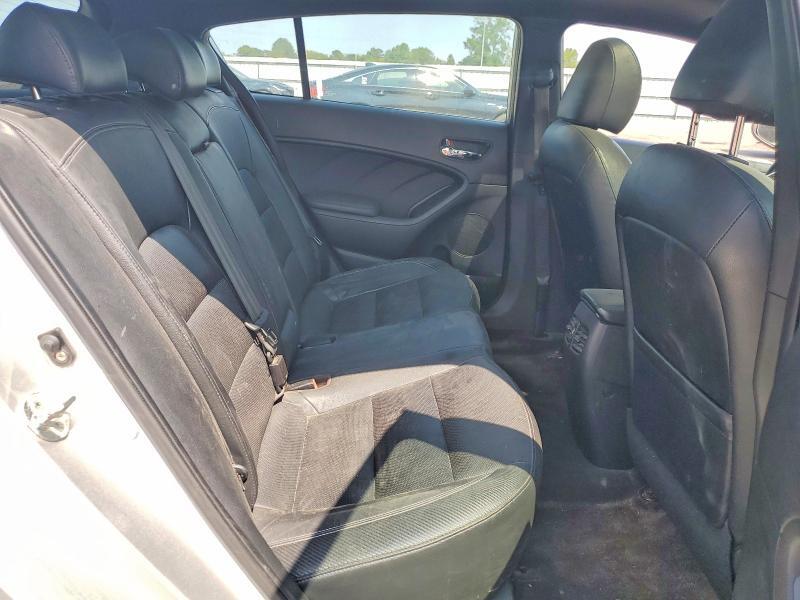 2015 KIA FORTE SX — Фото 10 из 12