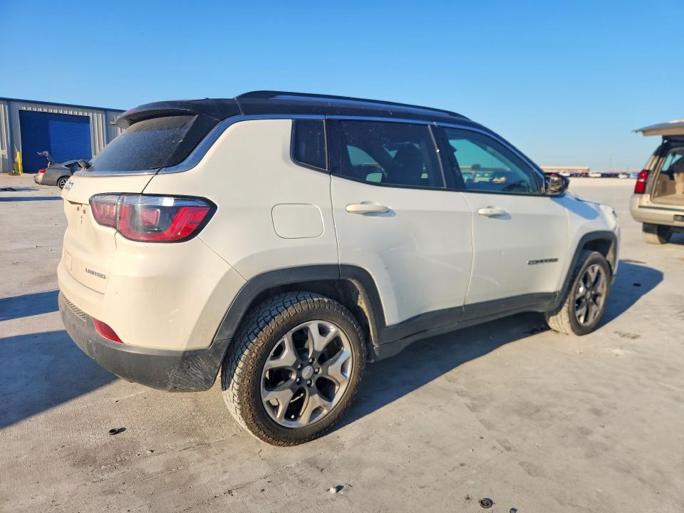 2019 JEEP COMPASS — Фото 3 из 13