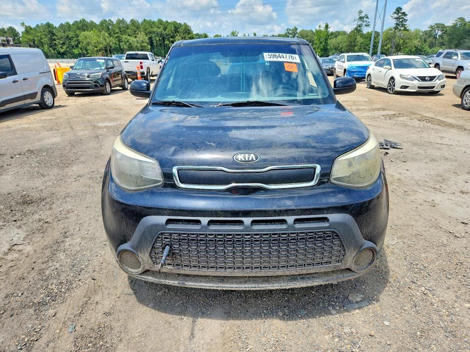 KNDJN2A26F7225962 2015 KIA SOUL photo no. 5