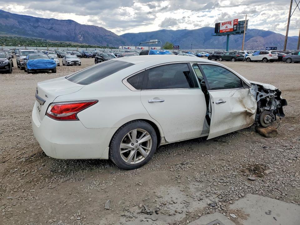 2015 NISSAN ALTIMA 2.5 SL — Фото 3 из 12