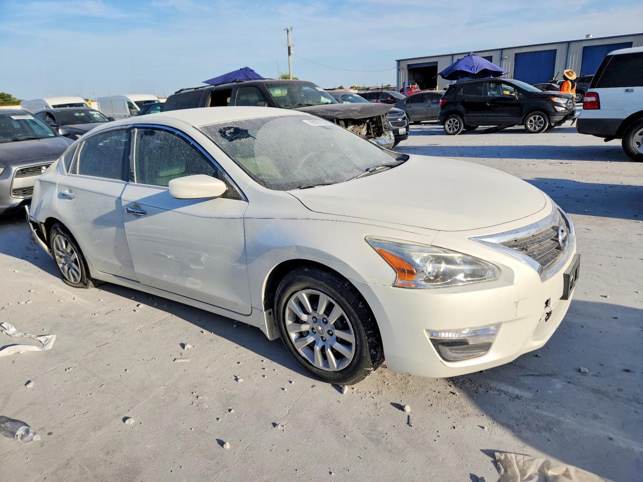 2015 NISSAN ALTIMA 2.5 S — Фото 4 из 13
