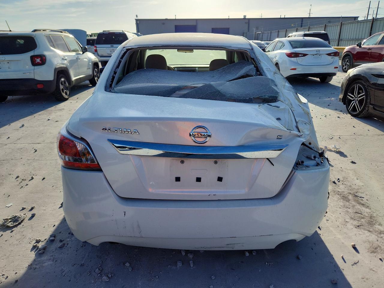 2015 NISSAN ALTIMA 2.5 S — Фото 7 из 13