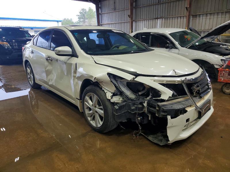 2015 NISS ALTIMA 2.5 — Фото 4 из 12