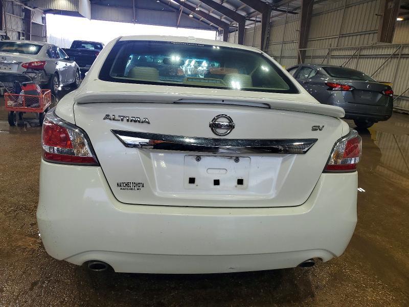 2015 NISS ALTIMA 2.5 — Фото 6 из 12