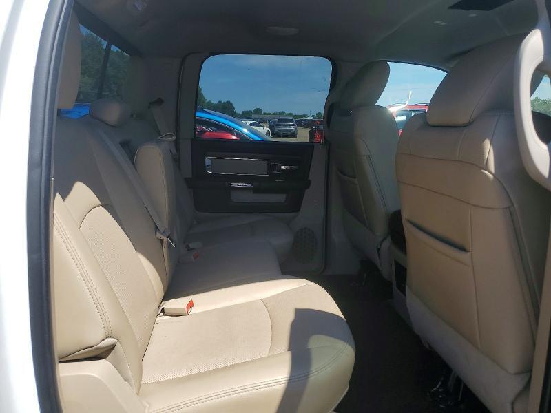 2015 RAM 1500 LARAMIE — Фото 10 из 12