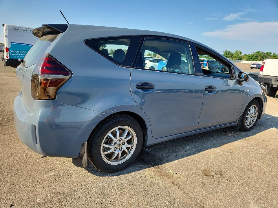 JTDZN3EU0FJ033394 2015 TOYOTA PRIUS V photo no. 3