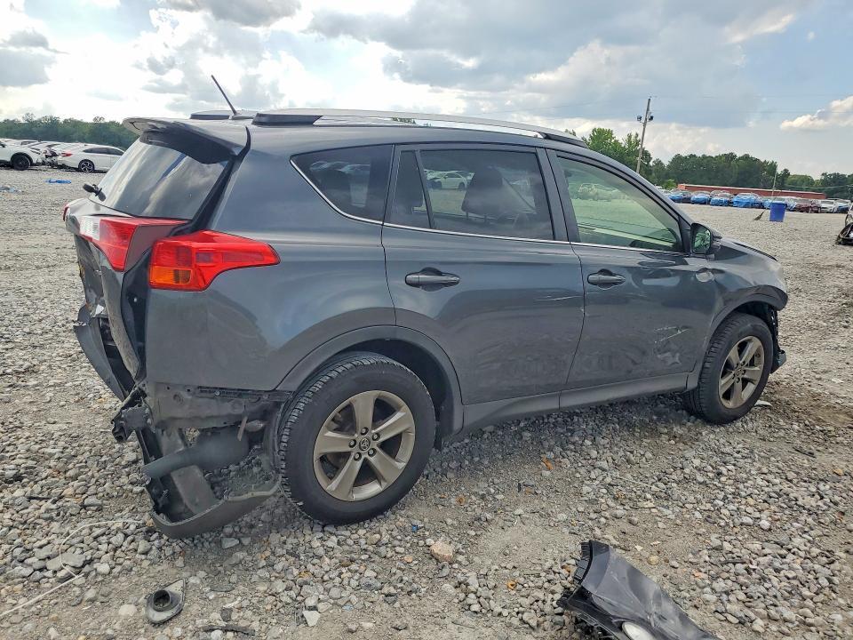 JTMWFREV3FD070420 2015 TOYOTA RAV4 photo no. 3
