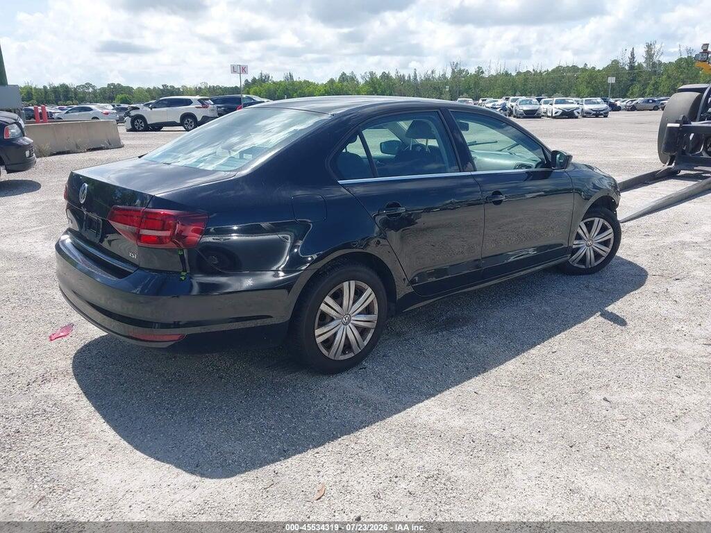 3VW2B7AJXHM384510 2017 VOLKSWAGEN JETTA photo no. 4