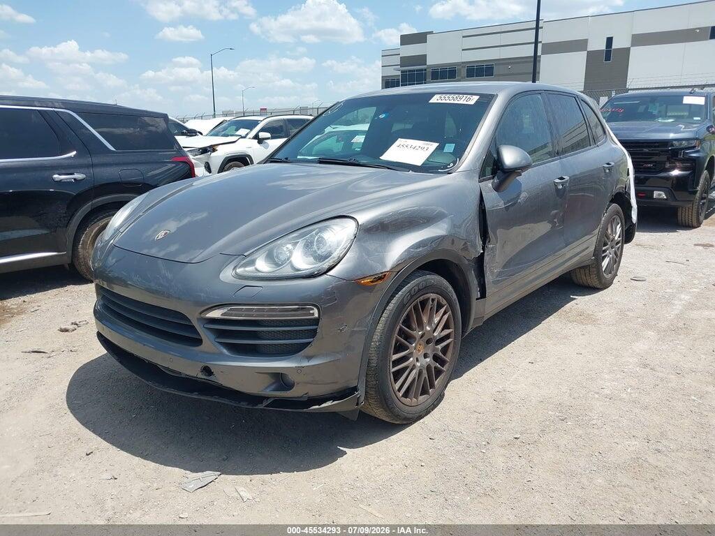 WP1AA2A24DLA12474 2013 PORSCHE CAYENNE photo no. 2